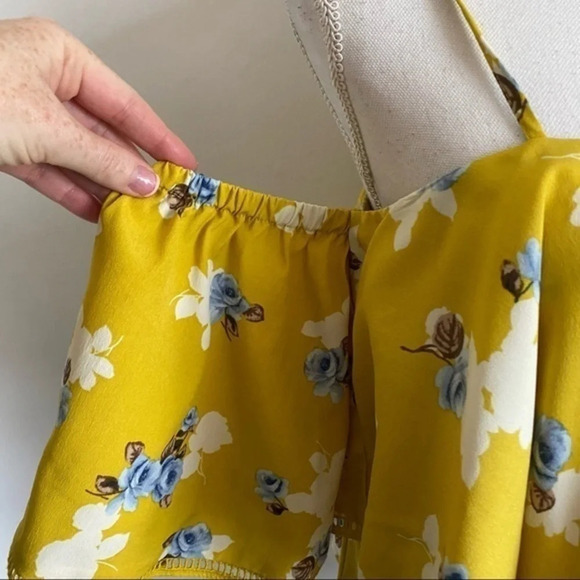 JOA Los Angeles • Yellow Blue Floral Off The Shoulder Tie Neck Blouse - Picture 4 of 6